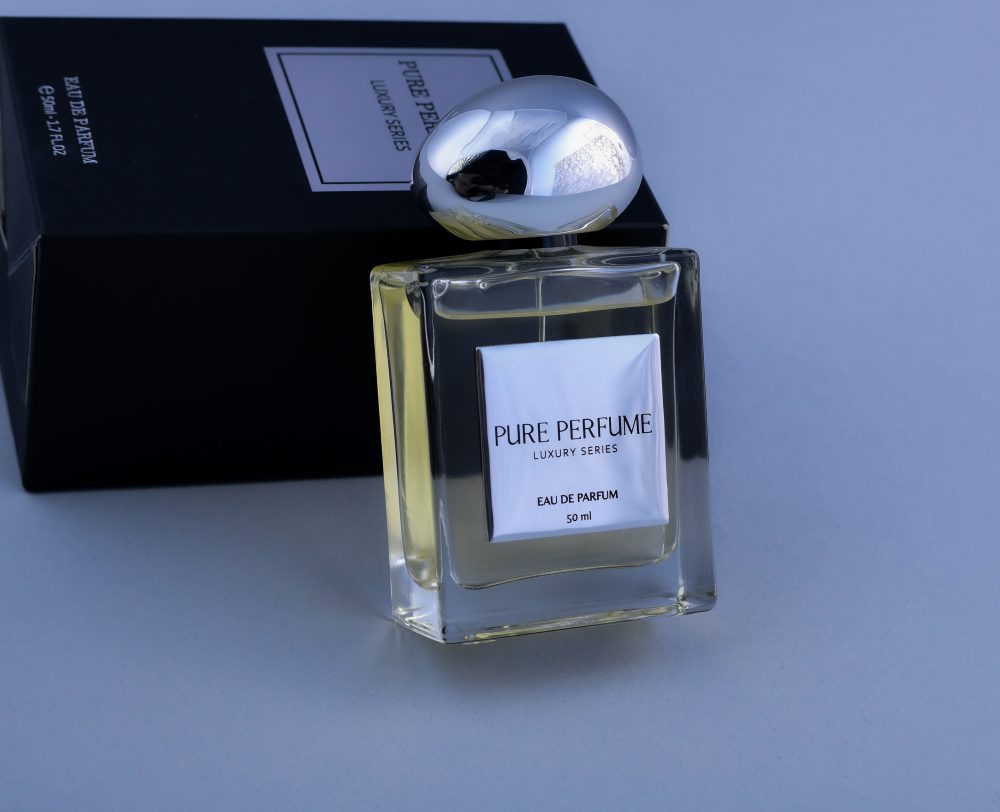 PURE DELPHINUS - Image 3